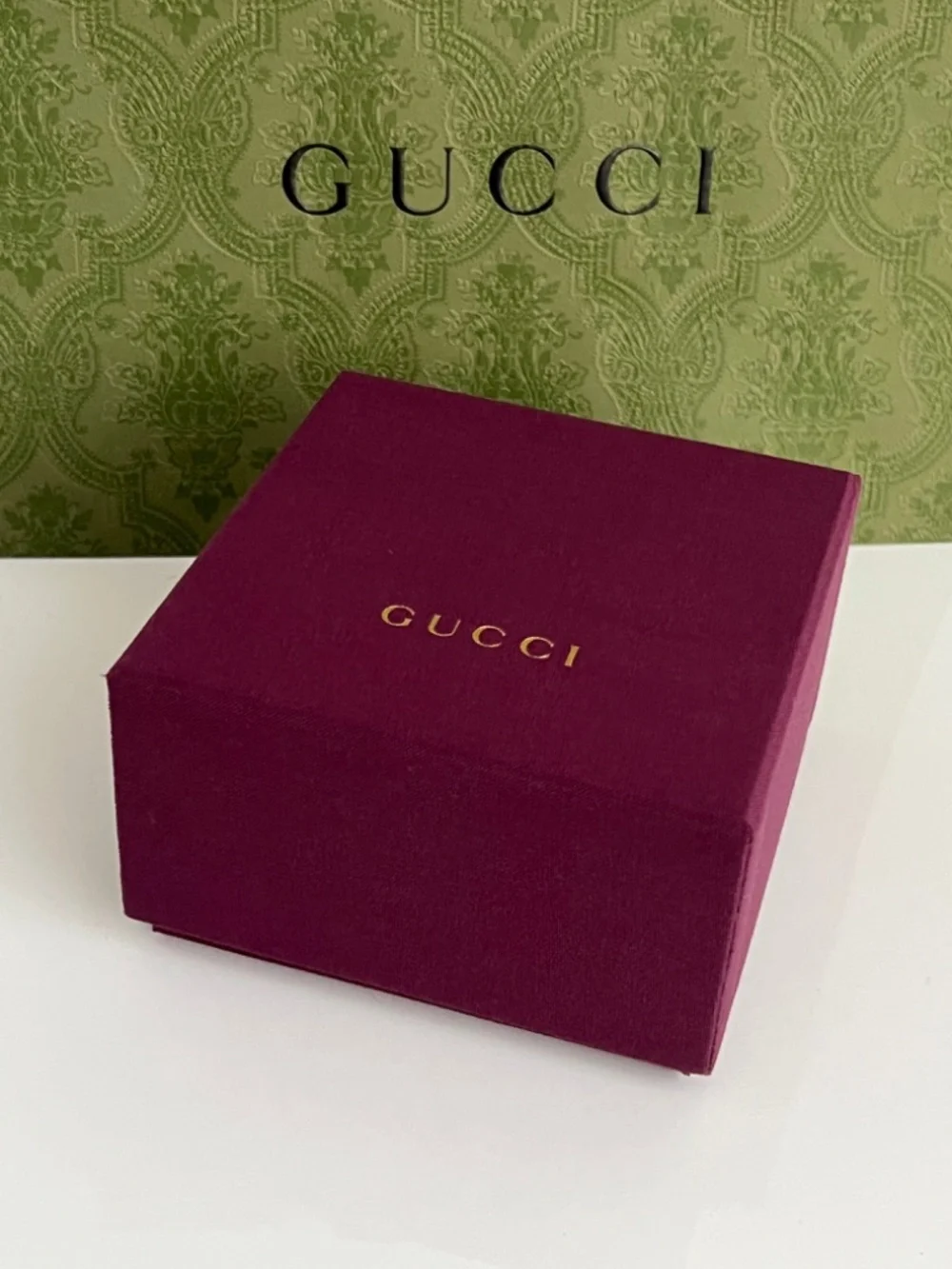 Gucci Lion Head Gold Color Ring with Black Stone Size 23 IT 10.5 US New